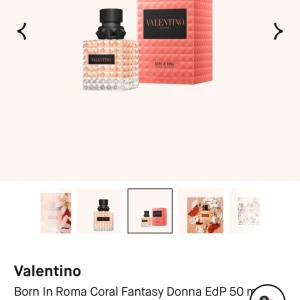 Valentino born in roma Coral fantasy - Parfym använd ett fåtal gånger, 50ml. Säljer för att jag har så många parfymer. 