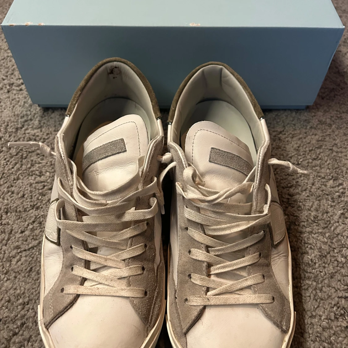 Philip model skor  - 90