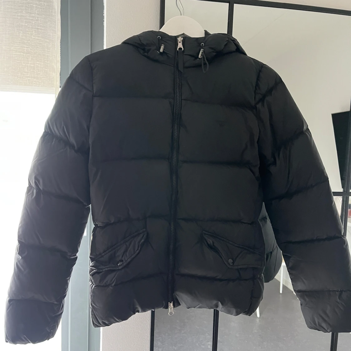 Svart dunjacka från GANT - 90