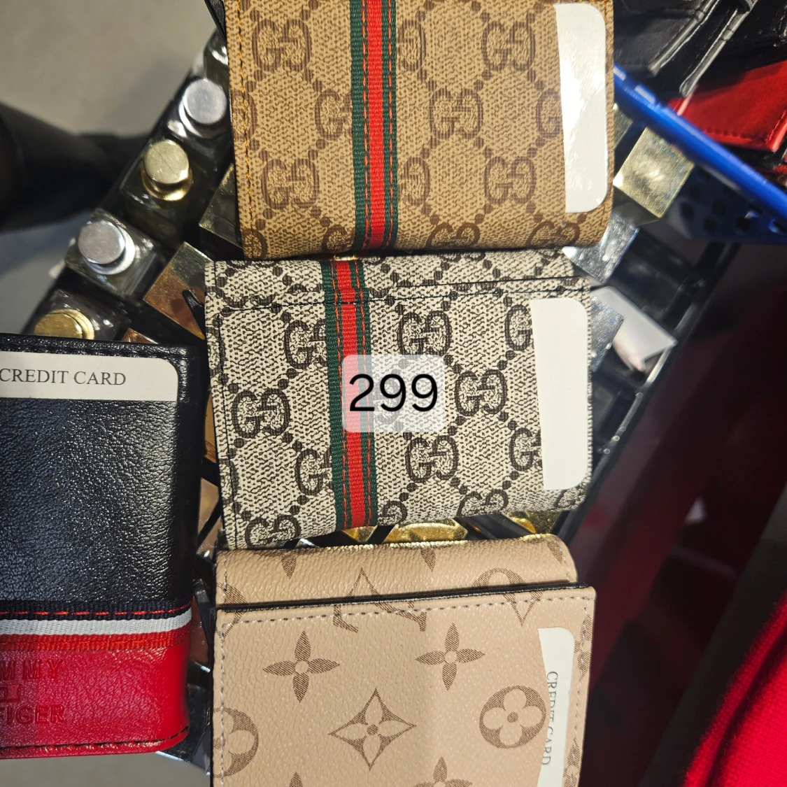 Flera plånböcker med olika mönster - 31