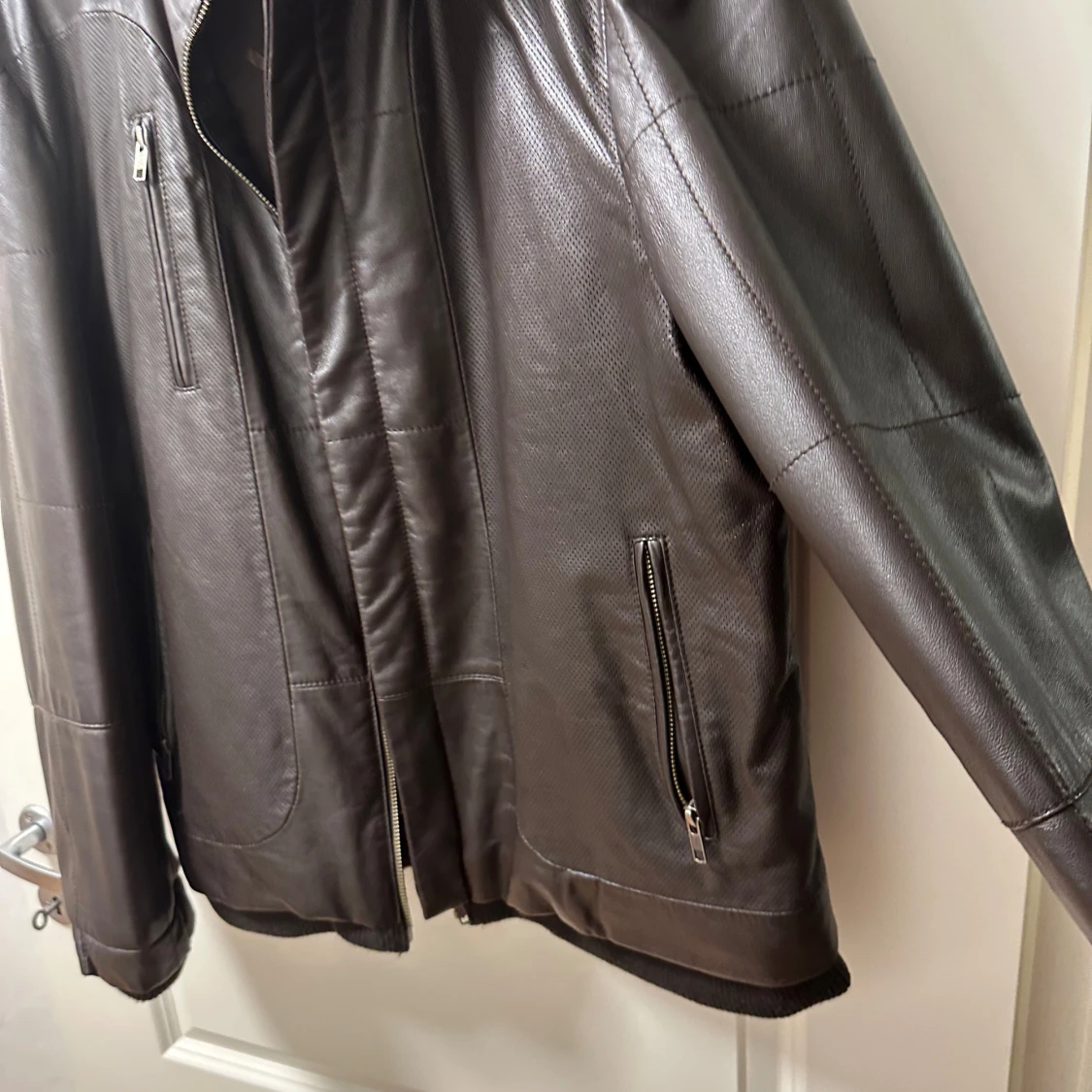 Svar skinnjacka från Balmain - 91