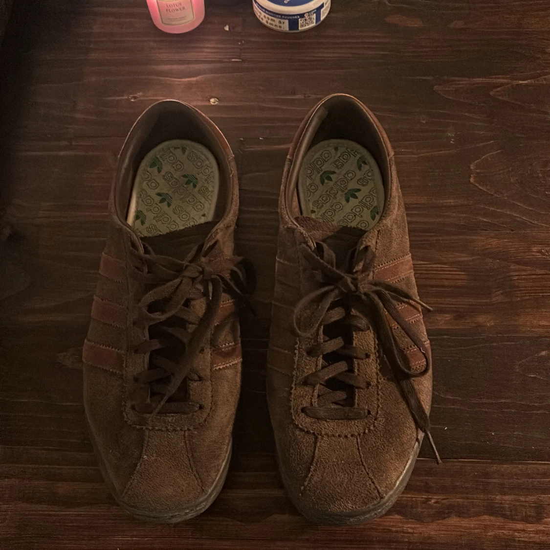 Tobaksbruna adidas  - 91