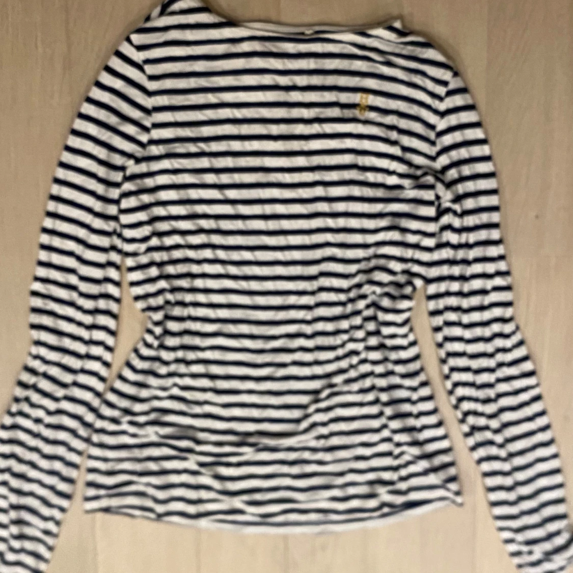 Randig långärmad tröja