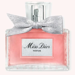 Miss Dior Parfum - Parfymen är öppnad men knappt använd, fick parfymen i present och säljer den då jag inte får användning av den. Nypris: 1380kr 