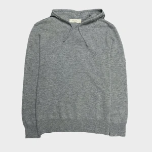 Sayless Kashmir Hoodie - Skick: 8.5/10, inga defekter endast lite nopprig men jag fixar det innans det skickas | Storlek XS men passar typ XXS, modellen är 170 ocv är liten på han | Pris kan diskuteras