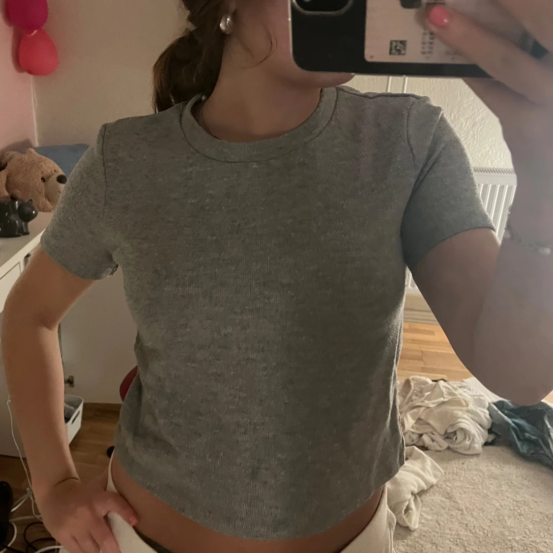 Grå ribbad t-shirt - 90