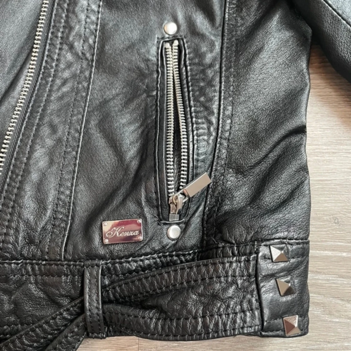 Svart skinnjacka från Jofama by Kenza - 92