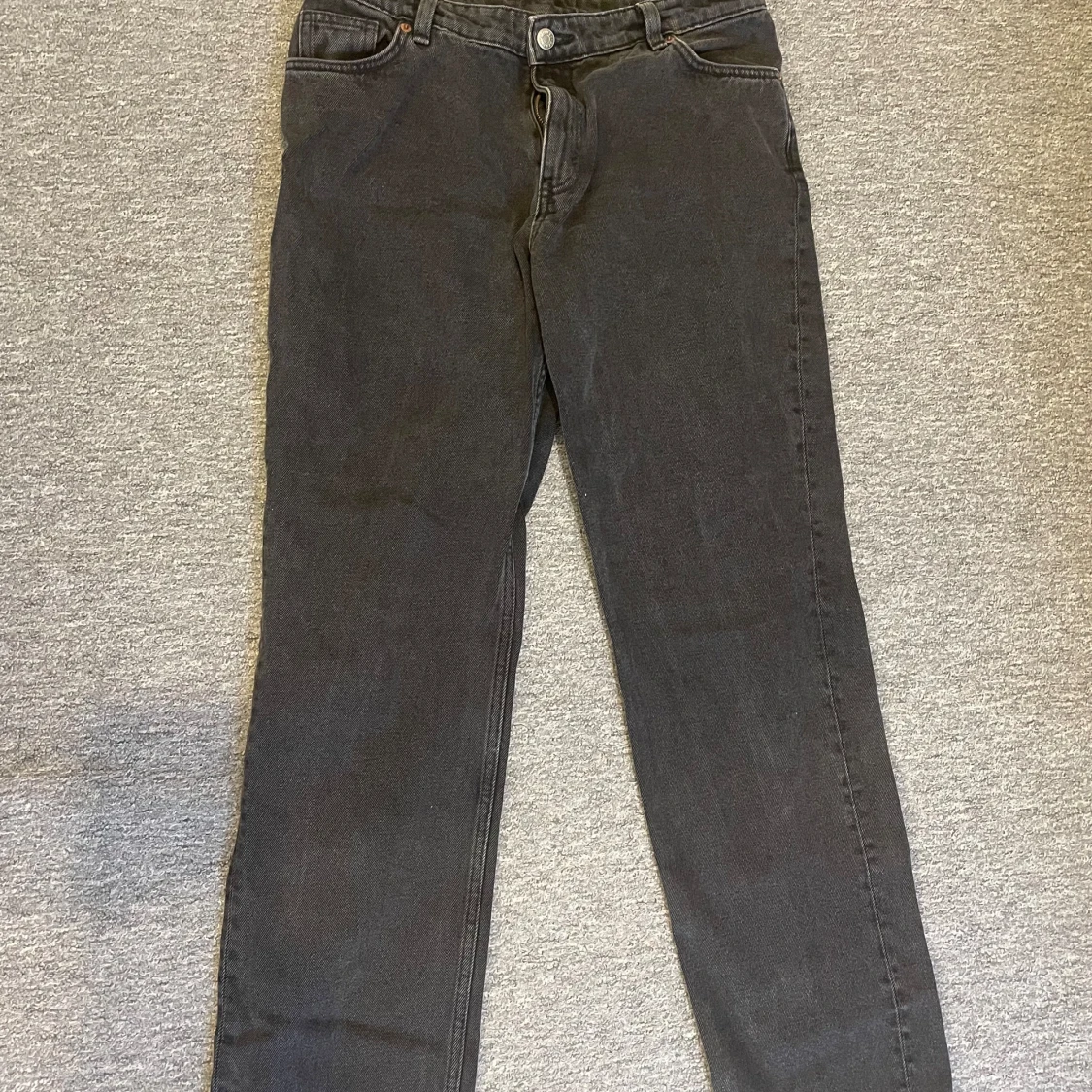 Svarta jeans  - 90