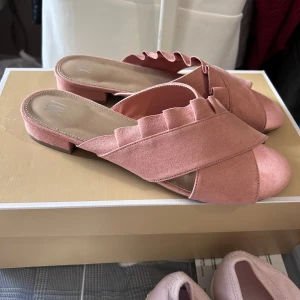 Sandaler 39 - Helt nya aldrig använda 