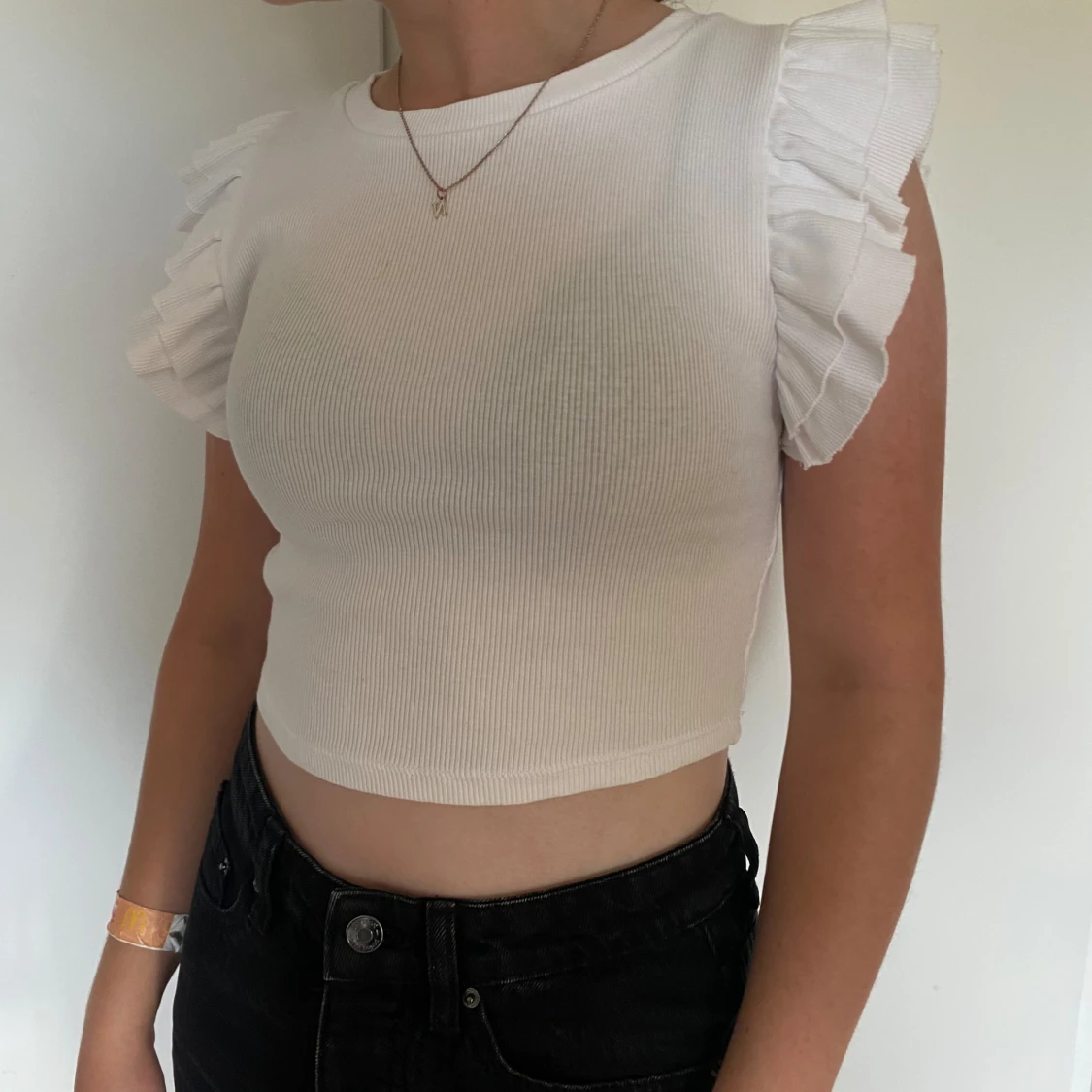 Topp med volanger - 90