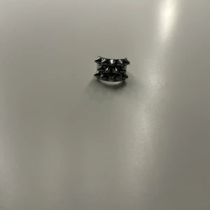 Edblad ring  - Nu säljer jag min silver ring från Edblad så tyvärr har blivit för liten. Det är använd Max 10 gånger💕💕