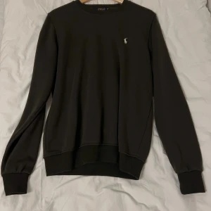 Polo Ralph lauren sweatshirt - Tvärfet tjocktröja från Ralph lauren i grön färg Pris ej hugget i sten!