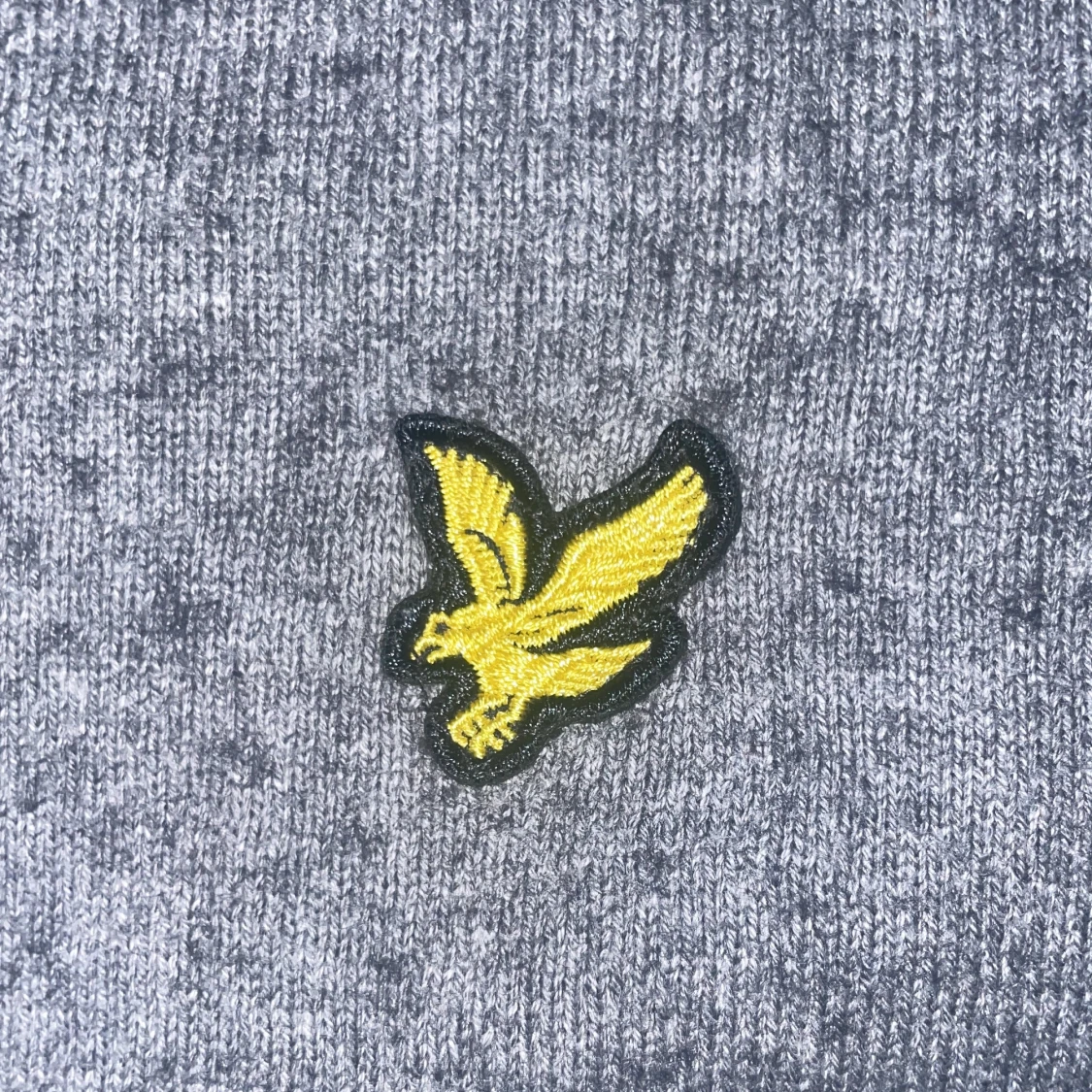 Grå tröja från Lyle & Scott - 1