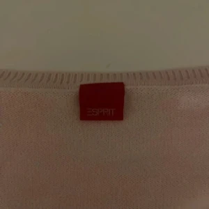 gullig tröja💘 - tröja från esprit, aldrig använd💕