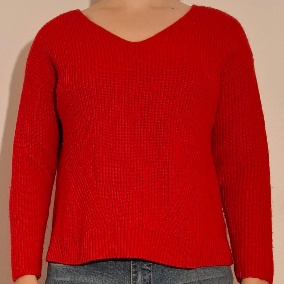 Röd stickad tröja - 90