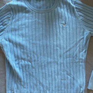 Gant - Snygg stickad gant tröja i utmärkt skick.   Storlek L