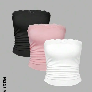 Jätte fina tup toppar - Tre jätte fina tubtoppar som jag aldrig använt. Kan köpas var för sig men helst alla tillsammans. 30 kr/st om man bara vill ha en.  Annars 50 för båda. OBS den rosa tröjan är såld!! Kontakta mig om intresserad