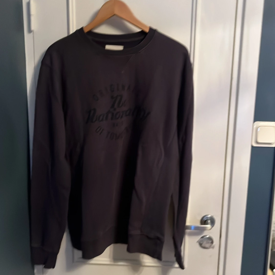 NN07 College tröja i bra skick