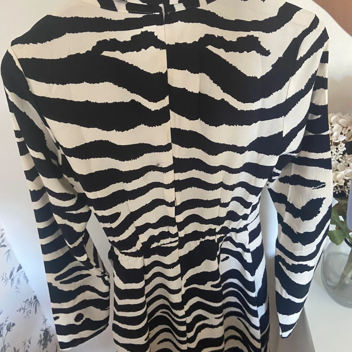 Hel oandvänd klänning från hm  - 90