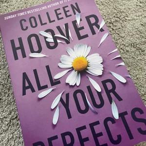 All your perfects Colleen Hoover - Säljer denna fantastiska bok av Colleen Hoover. Ganska känd på tiktok och rekommenderar att läsa. 13cm på bredden och 20cm på höjden, boken har 308 sidor och är på engelska. Köpt på Akademibokhandeln. OBS köparen står för frakten!