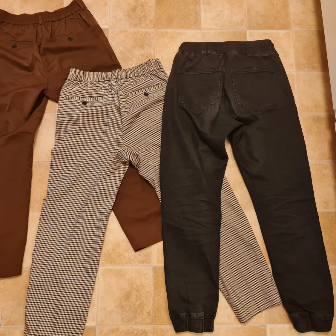 3 byxor storlek xs - 90