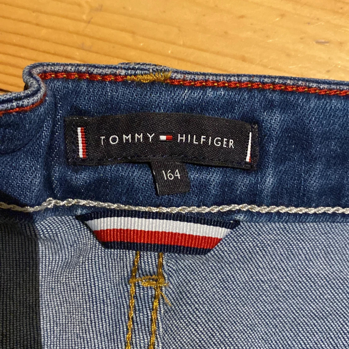 Tommy hilfiger - 91