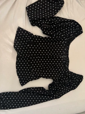Topp polka dott - En av mina favorit toppar XS men passar som S