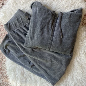 Velourset - Velourset from Cubus, size S