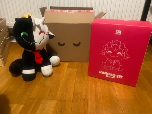 Ranboo youtooz - Säljer en ranboo youtooz i nyskick pågrund av att jag inte har något intresse längre. 