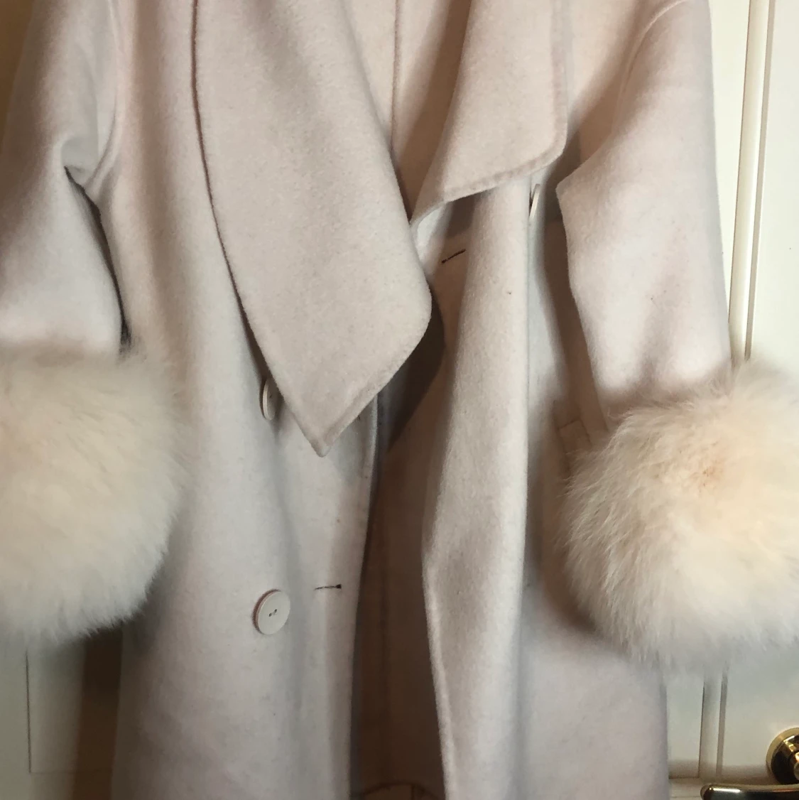 Snygg fluffig lyxig jacka från DM  - 91