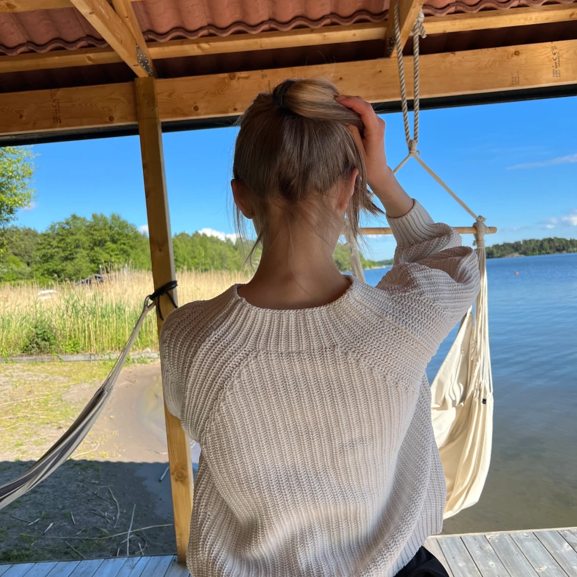 Vit stickad från gap - 91