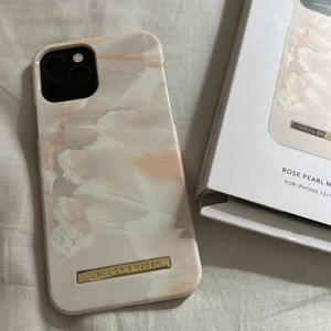 Mobilskal iphone 12/12 pro från ideal of sweden - Aldrig använt då jag köpte fel! (Köpte för 399), för iphone 12/ 12 pro 