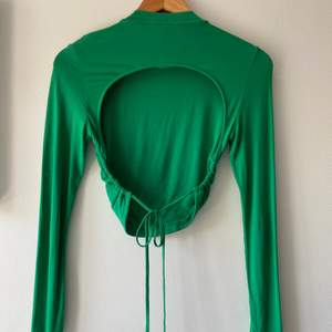 Grön tröja från HM - använd ca 2 ggr