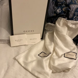 Snygga skol avslutnings skor hah - Skick 8/10 halv år gammla bara använda 5 gånger fri frakt kan Diskutera priset.