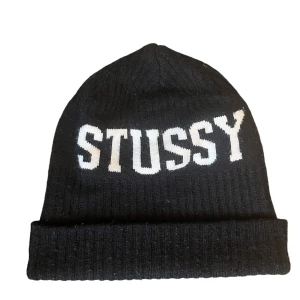 Stussy mössa  - Vintage Stussy mössa i bra skick! 
