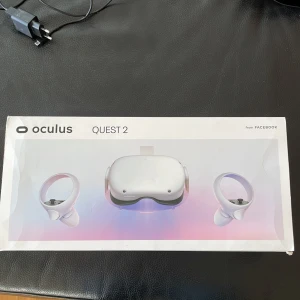 Oculus quest 2 - Laddare ingår