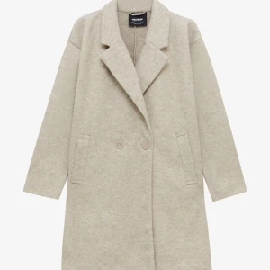 Pull & Bear rock - Säljer denna skitsnygga rocken, använd en gång då den tyvärr inte är min stil. Storlek S men passar även en M