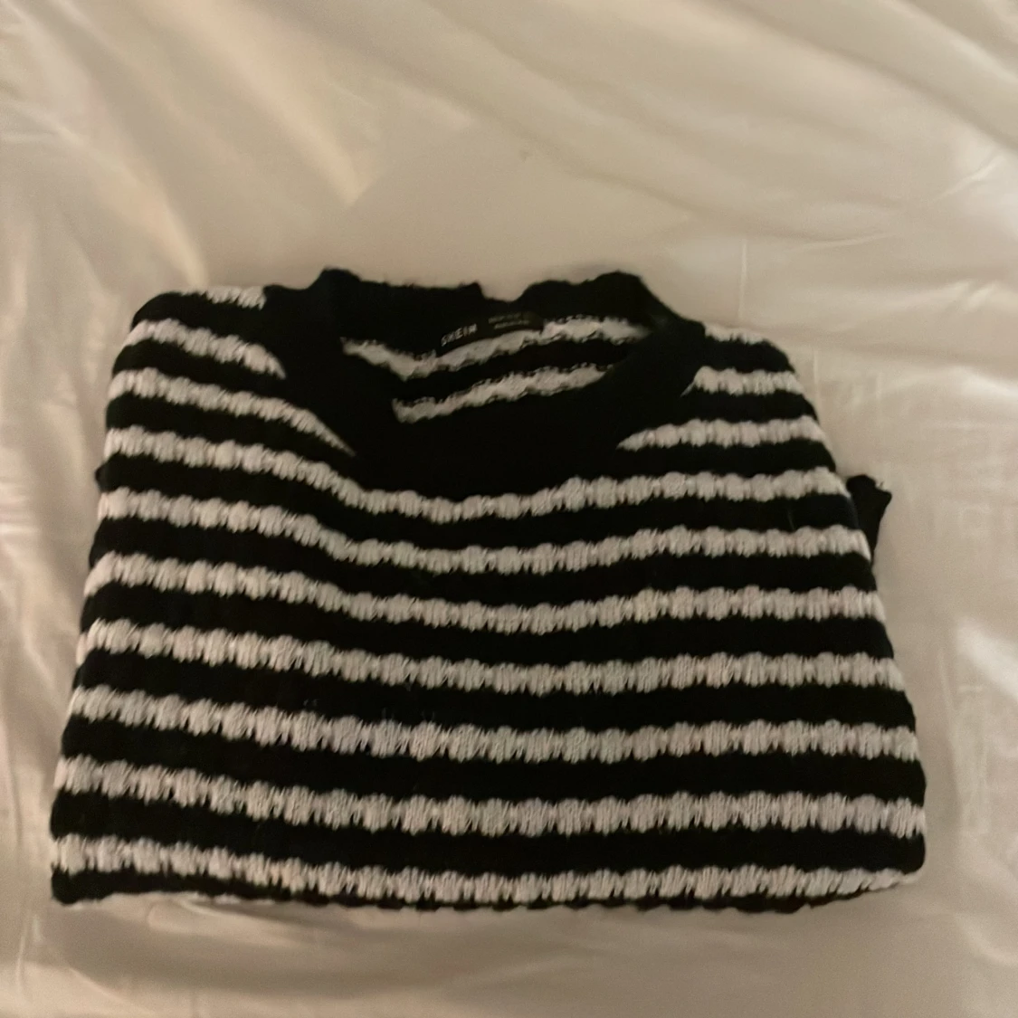 Randig stickad tröja - 90