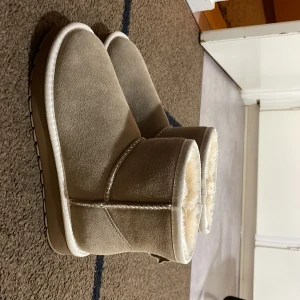 Fake Uggs  - Har aldrig änvent den 