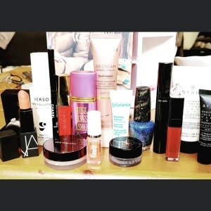 Oanvända produkter  - Dessa är ej använda. 800:- för allt 