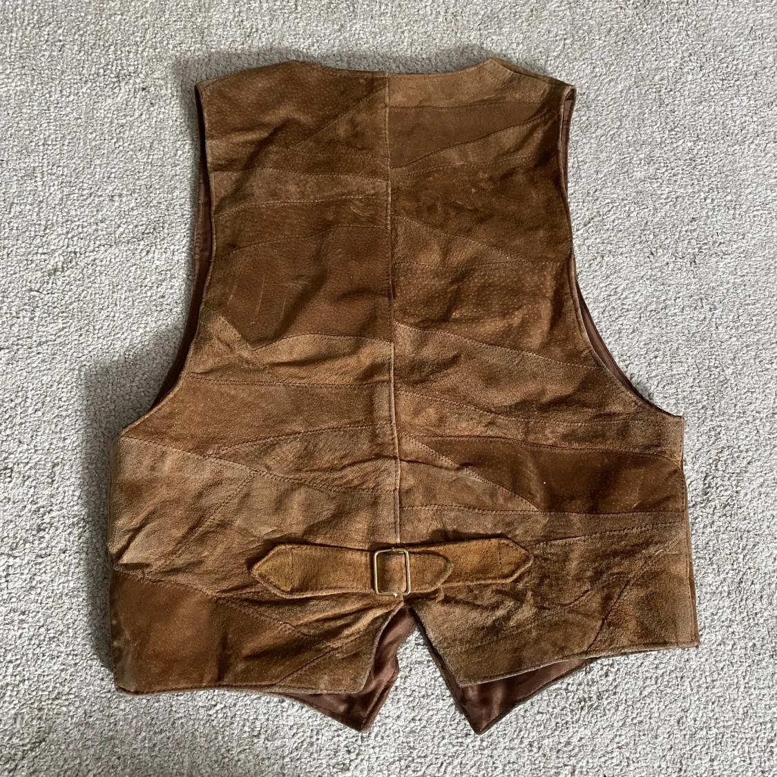 Brun mockaväst  - 91