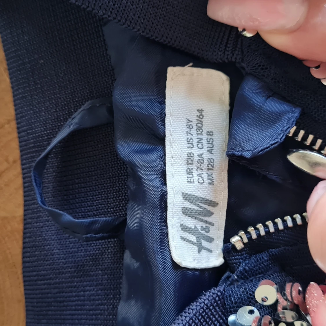 Tröja, paljetter. - 90