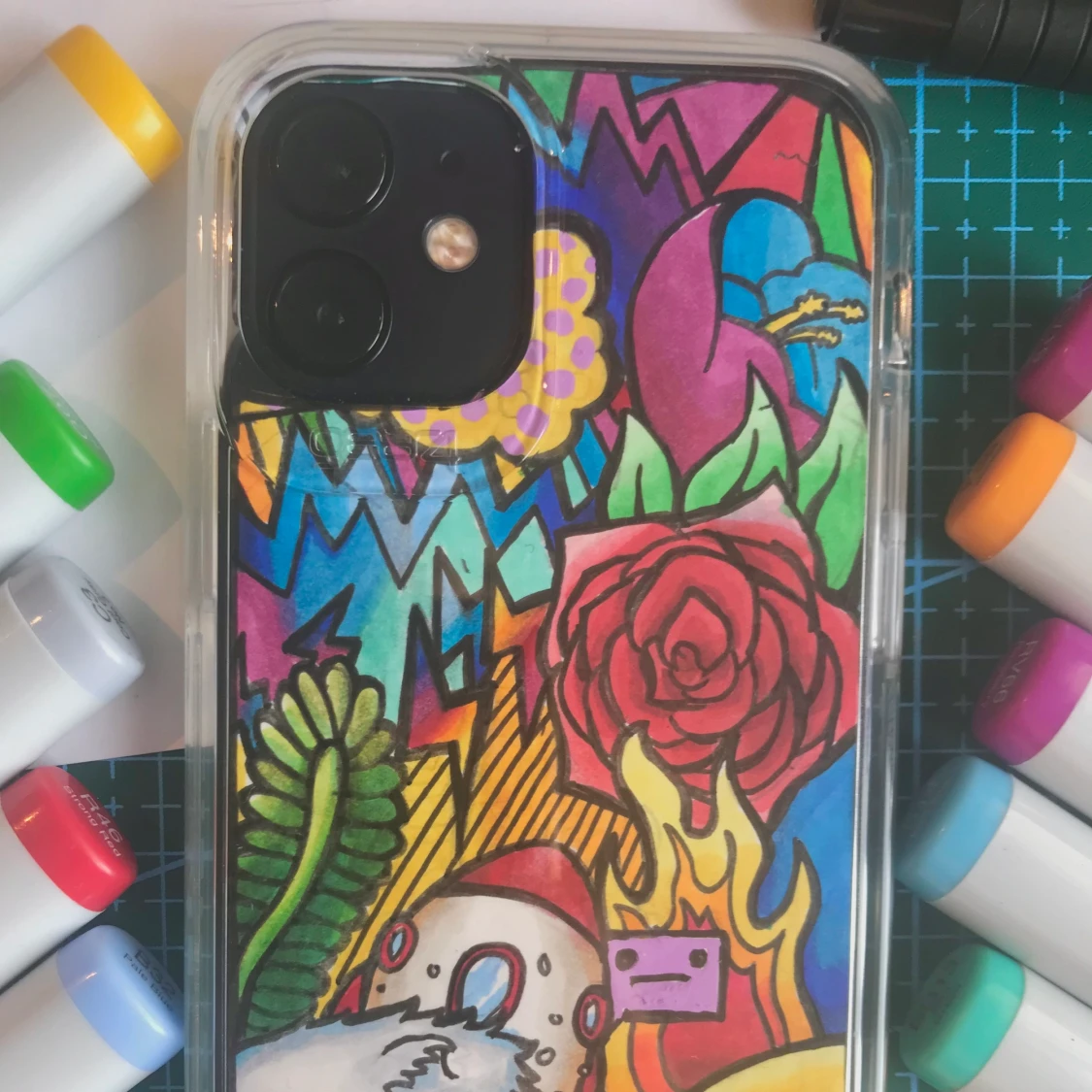 Handmålade mobilskal - 90