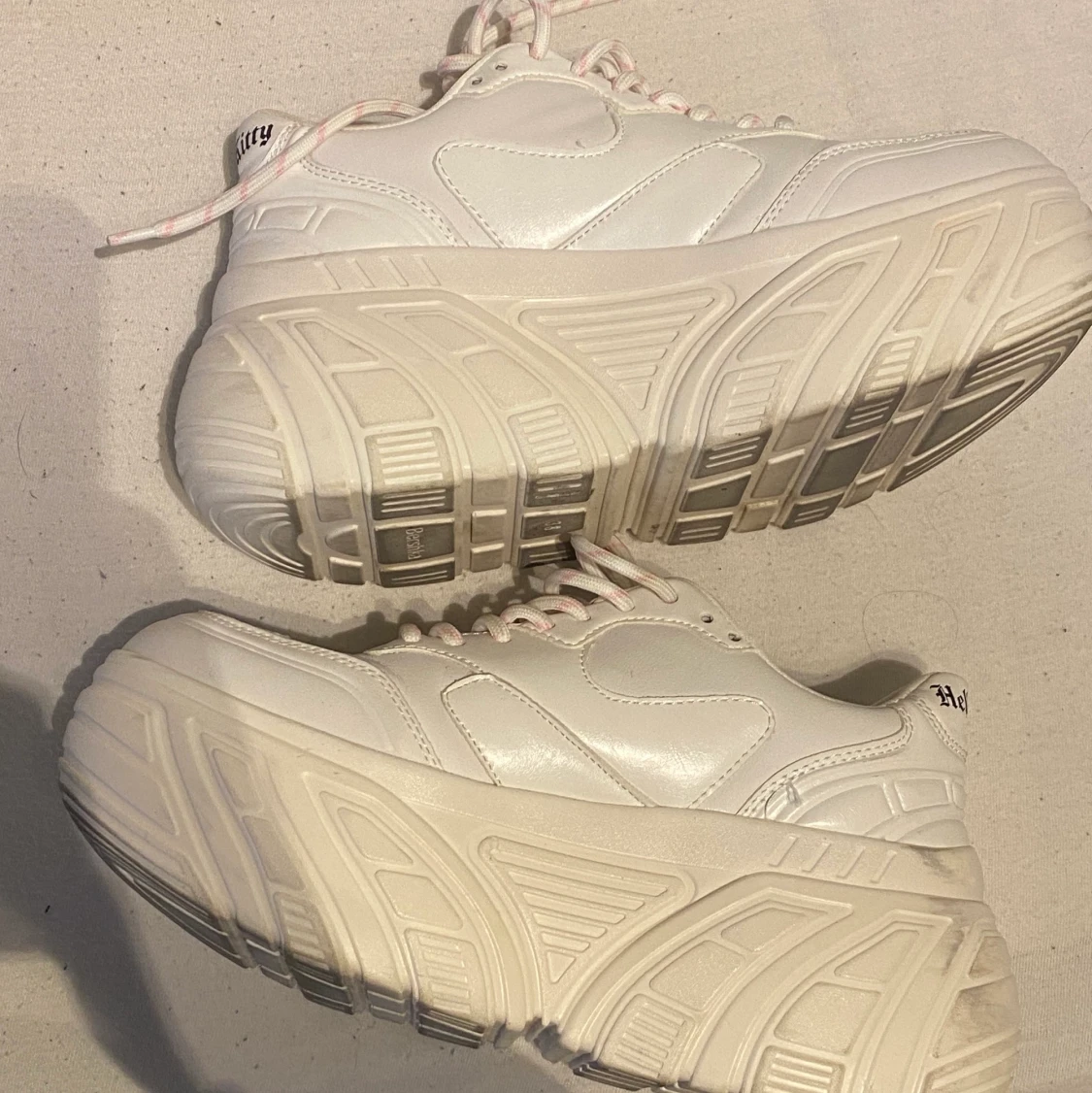 Hello Kitty skor  - 90