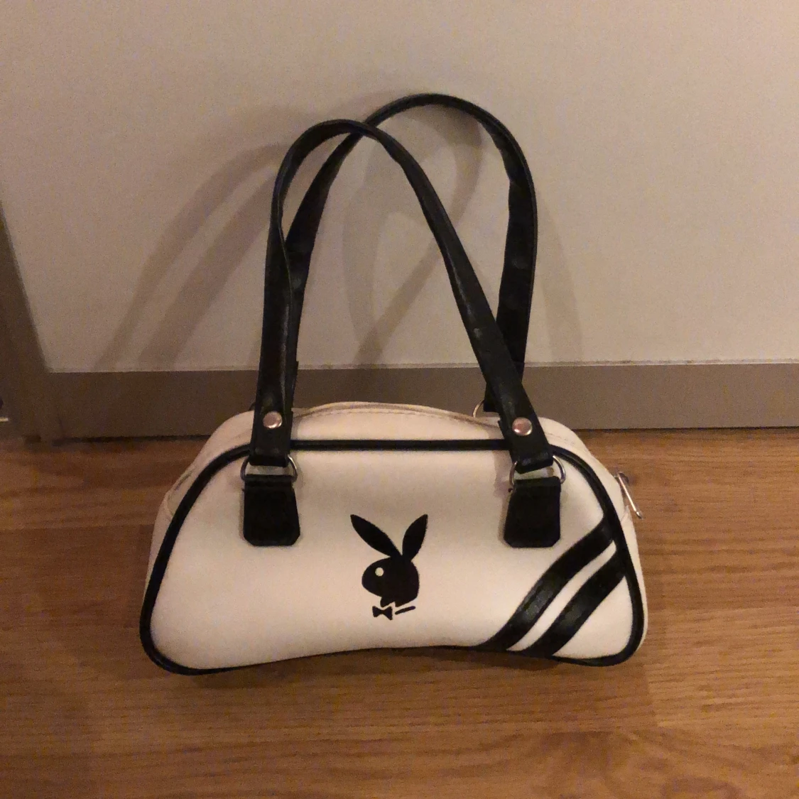 Liten Playboy-väska