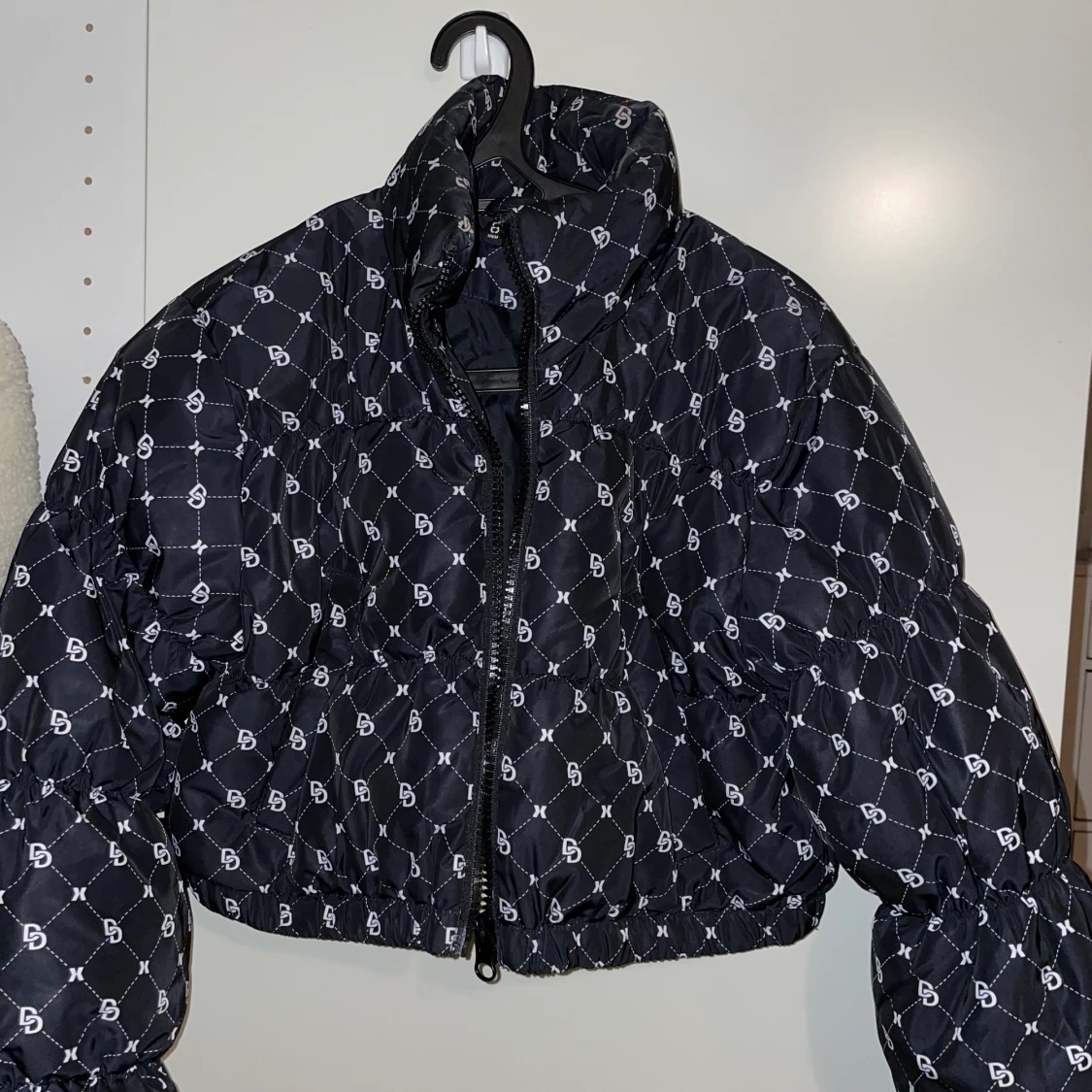 Croppad pufferjacket - 91