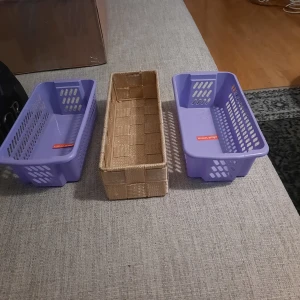 Korgar - Små korgar,i använt skick ,dom är i fint skick,30 kr för alla,swish eller kontant ,kan skickas