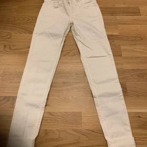 Levis skinny jeans - Levis skinny jeans size 26