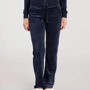 Juicy Couture - INTRESSE KOLL! Funderar på att sälja min juicy i storlek xxs. Skriv om ni är intresserade 💕💕