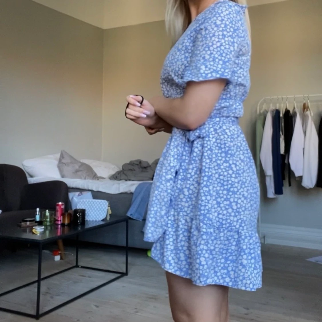 Blommig klänning  - 91